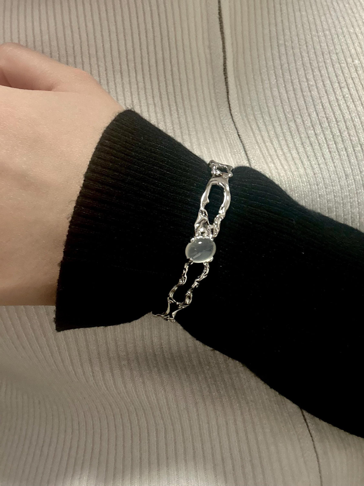 Molten Thorn Gemstone Liquid Metal Bracelet