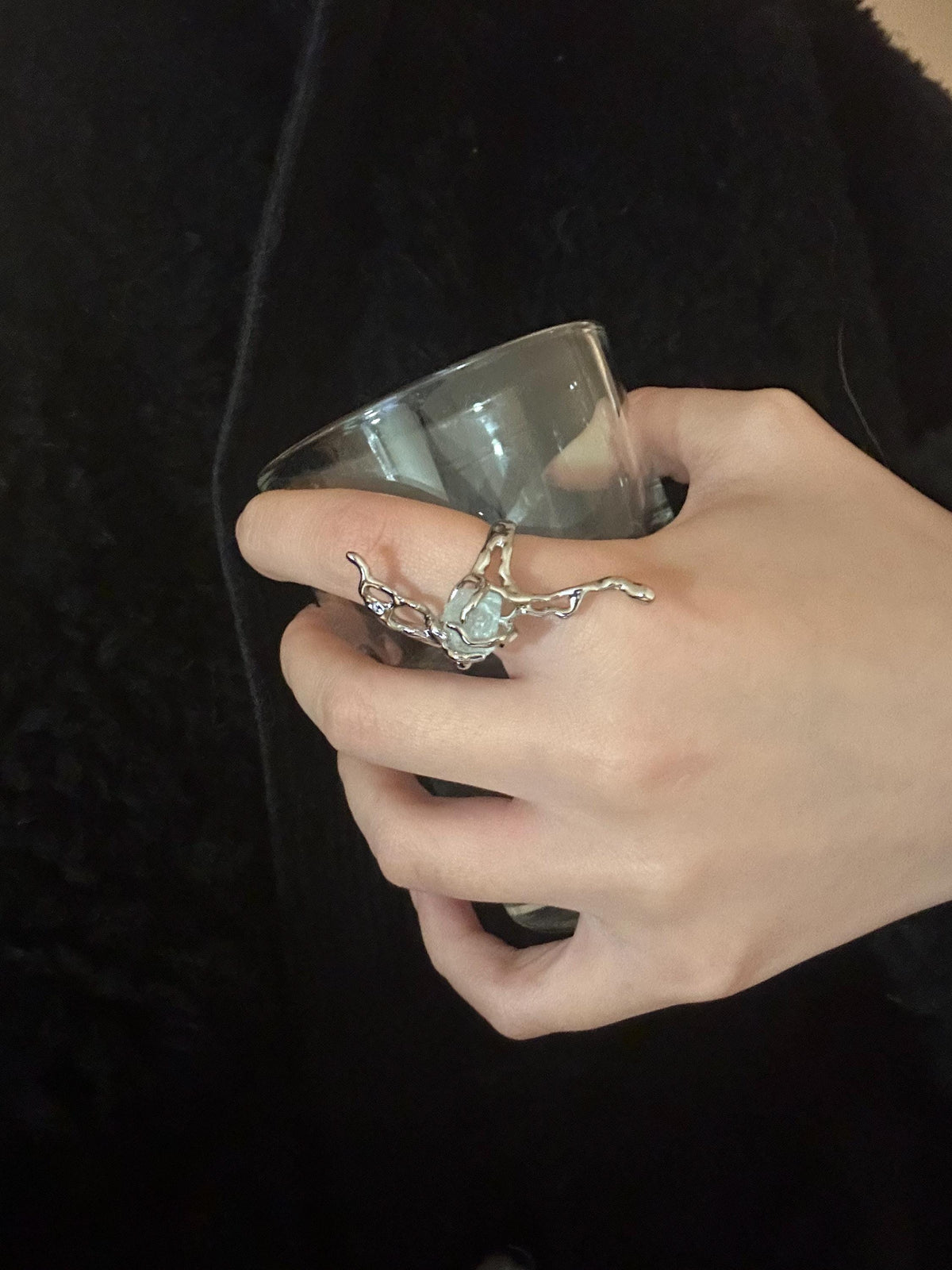 Molten Thorn Raw Gemstone Liquid Ring