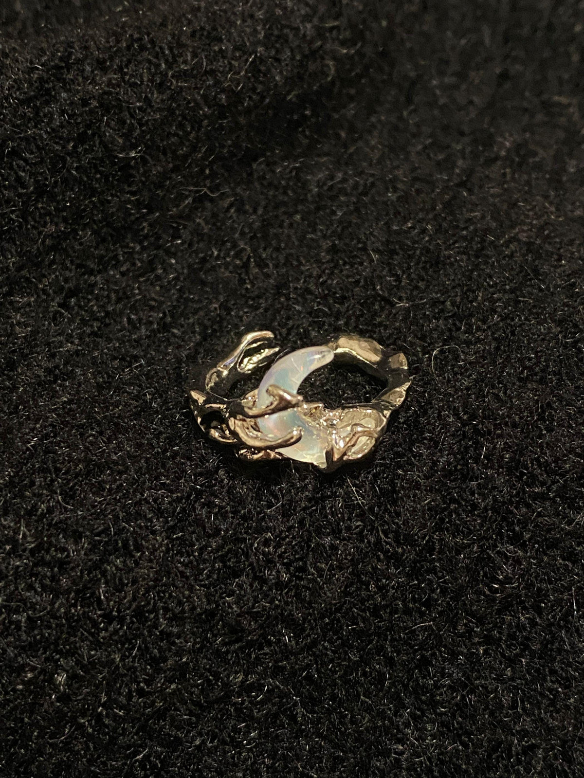 Molten Lunar Thorns Moon Ring