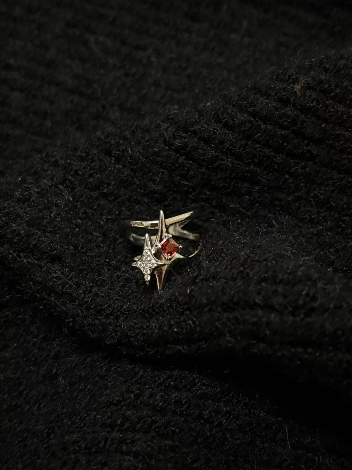 Molten Supernova Ruby Starburst Ring Set